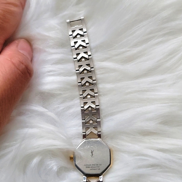 YSL ⌚ - Picture 9 of 15